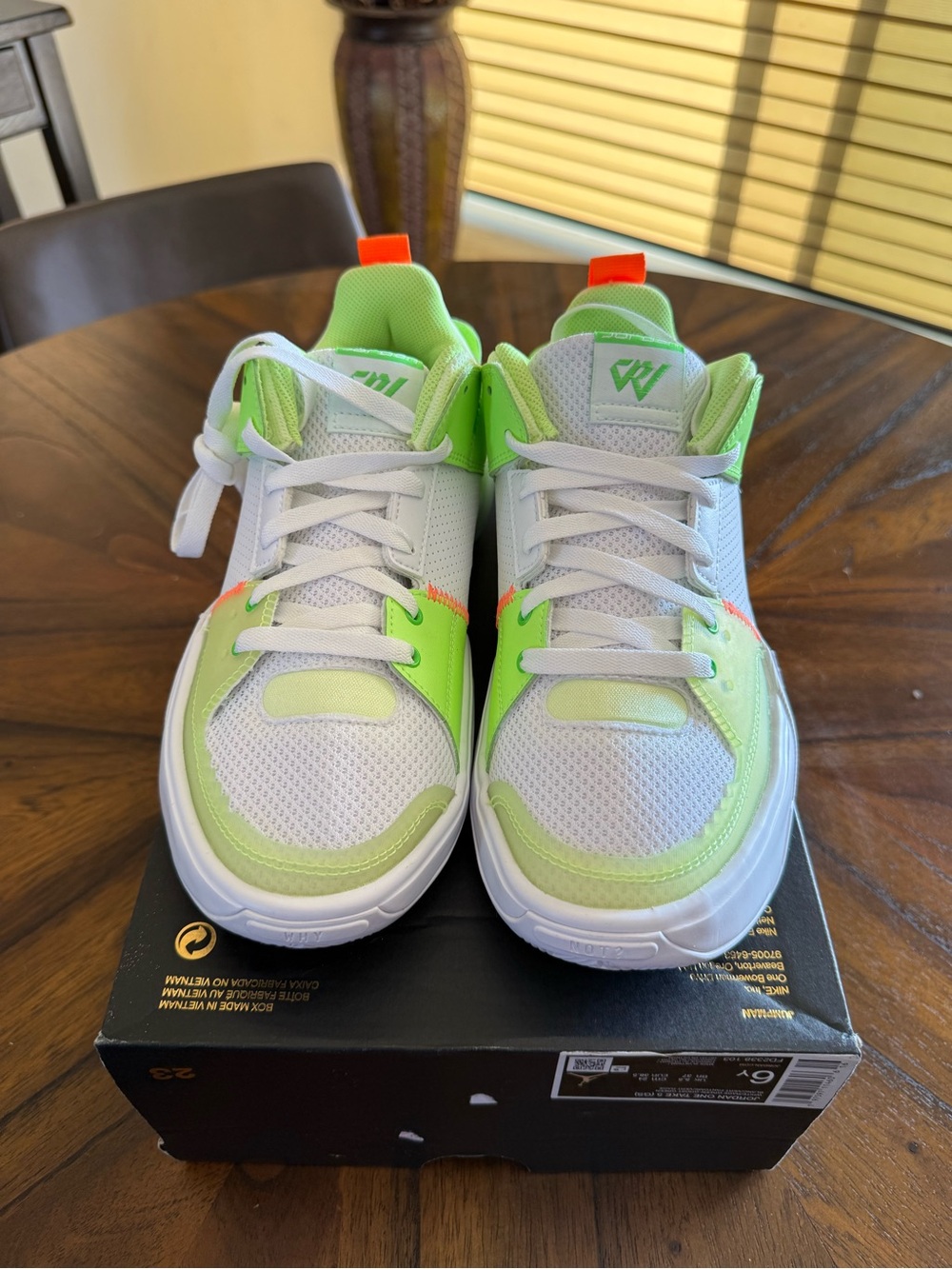 Jordan 1 Take 5 (GS) - Size 6Y/7.5W - FD2338-103